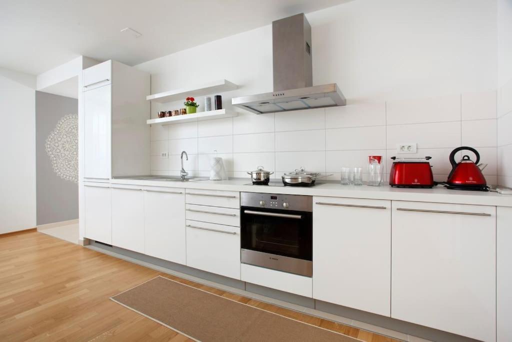 Luxury Apts Leone Split Centre Εξωτερικό φωτογραφία